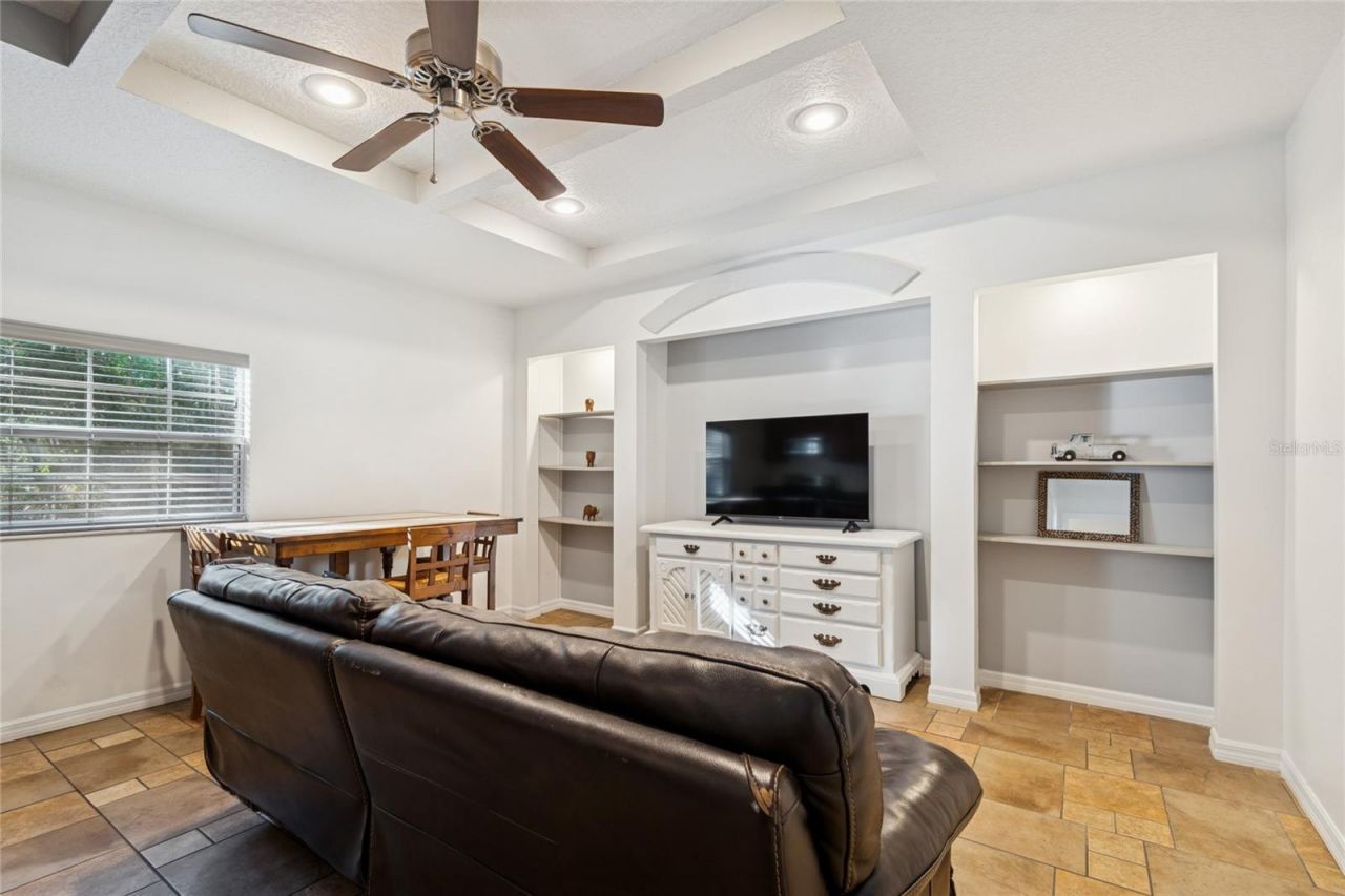 9628 Davis Road, Tampa, FL 33637 Photo