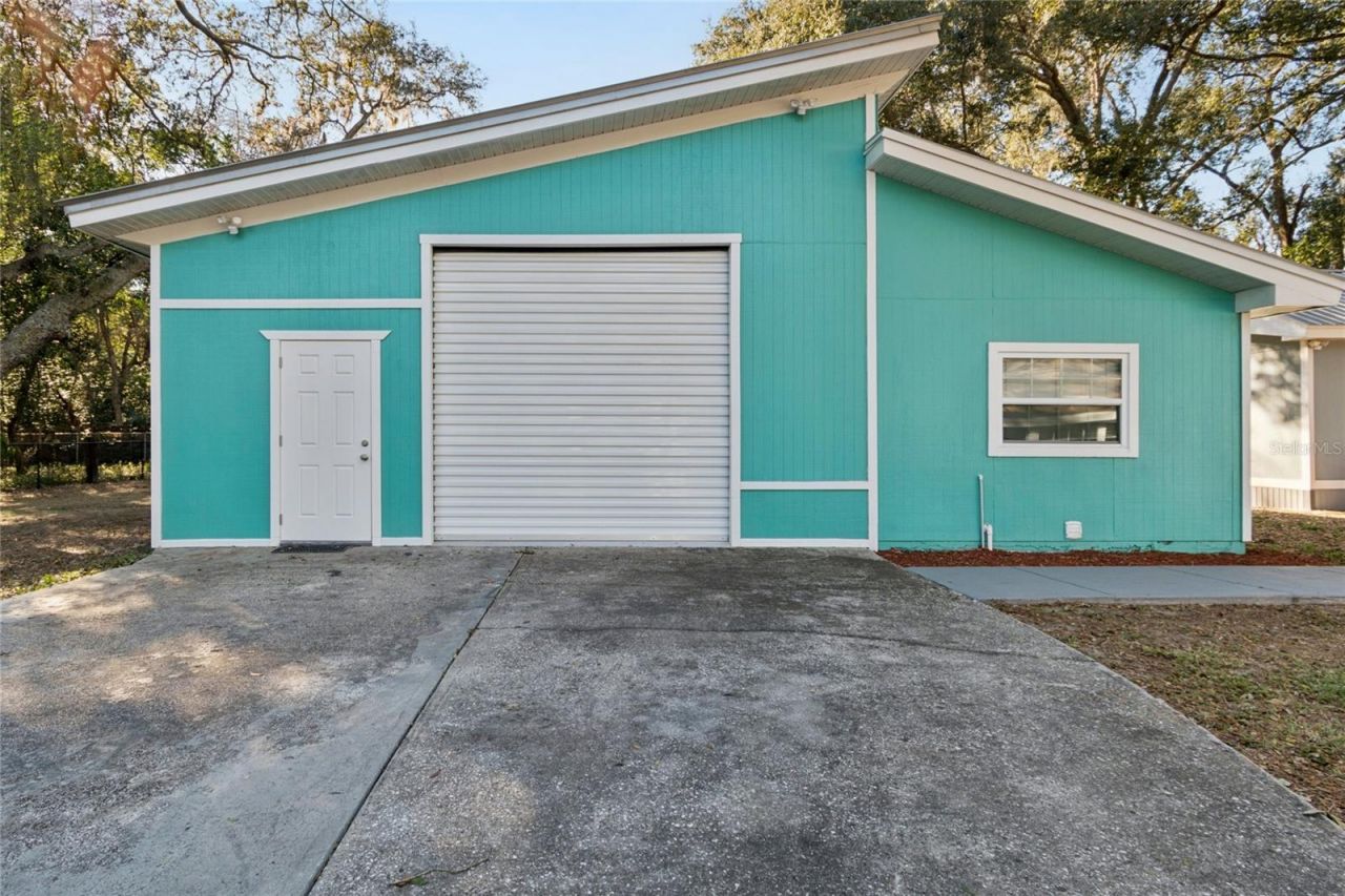 9628 Davis Road, Tampa, FL 33637 Photo