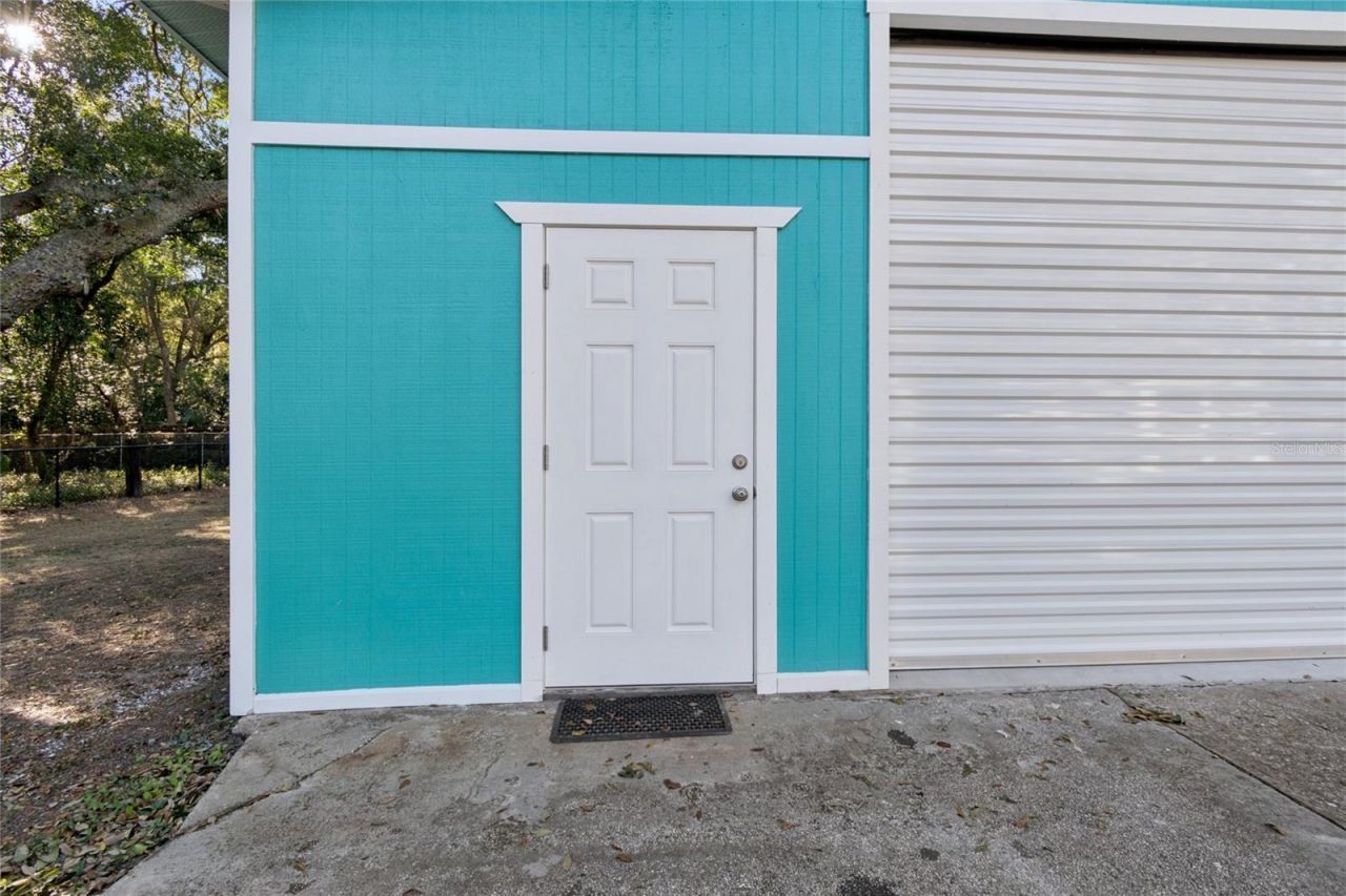 9628 Davis Road, Tampa, FL 33637 Photo