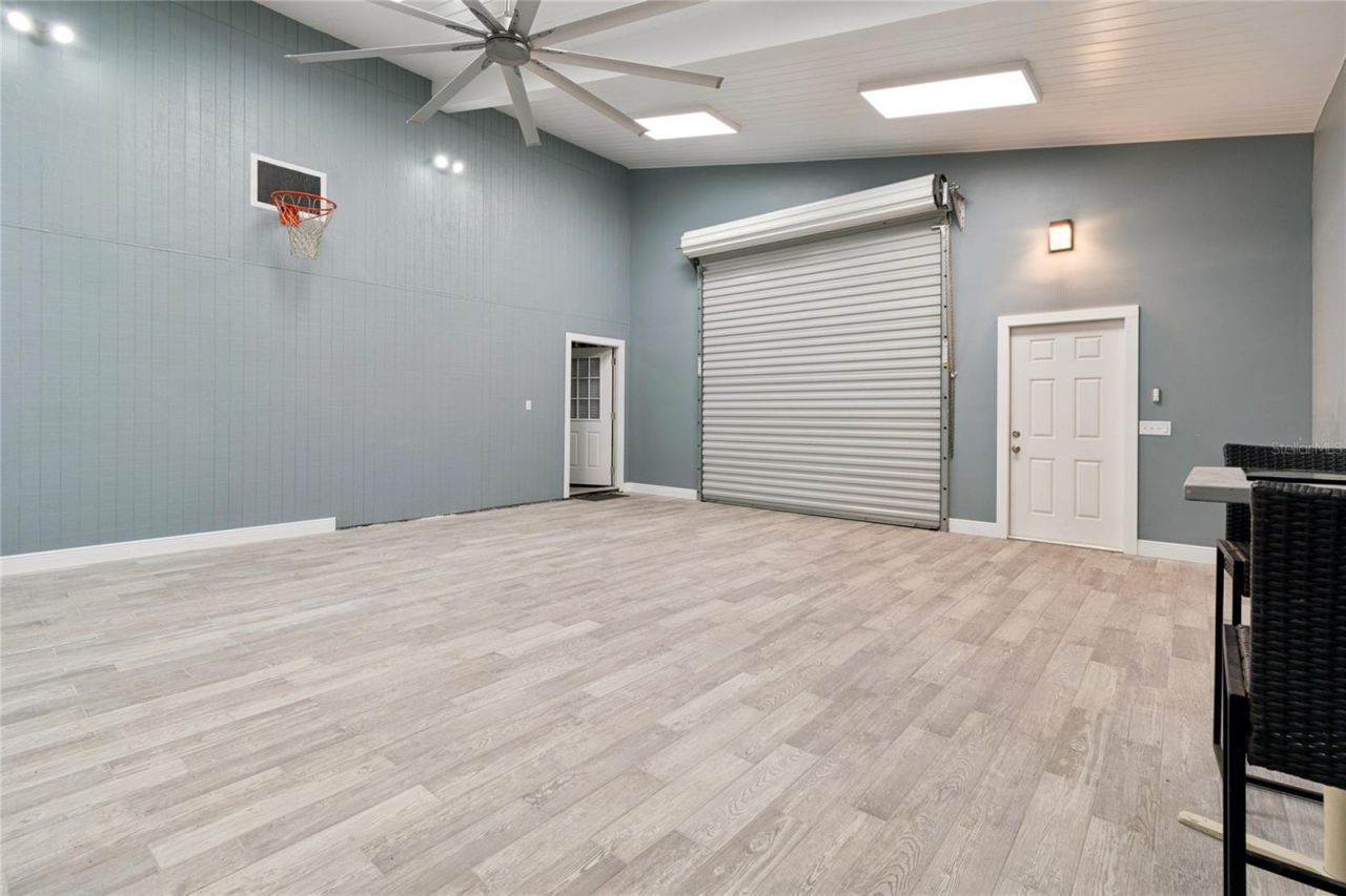9628 Davis Road, Tampa, FL 33637 Photo