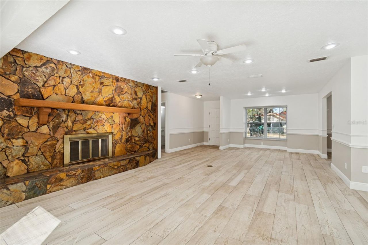 9628 Davis Road, Tampa, FL 33637 Photo