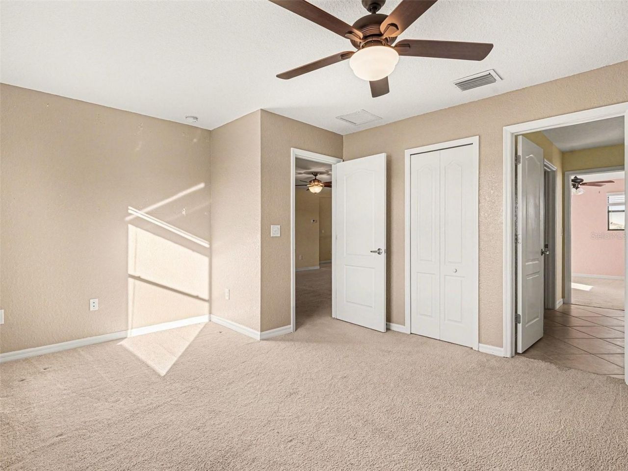 6467 Willowshire Way, Bradenton, FL 34212 Photo