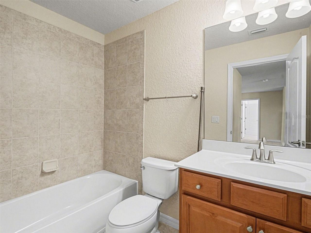 6467 Willowshire Way, Bradenton, FL 34212 Photo