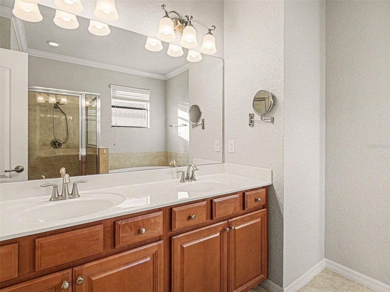 6467 Willowshire Way, Bradenton, FL 34212 Photo