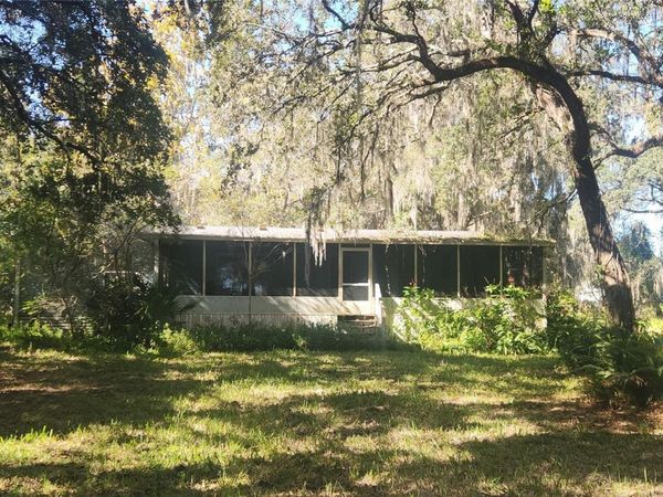 384 CRESCENT LAKE SHORE DRIVE, CRESCENT CITY, FL 32112