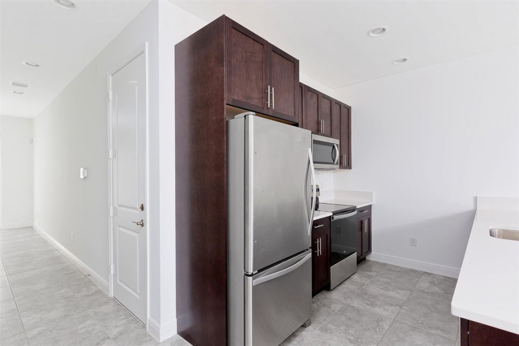 6937 Pines Circle, Unit 17, Coconut Creek, FL 33073 Photo