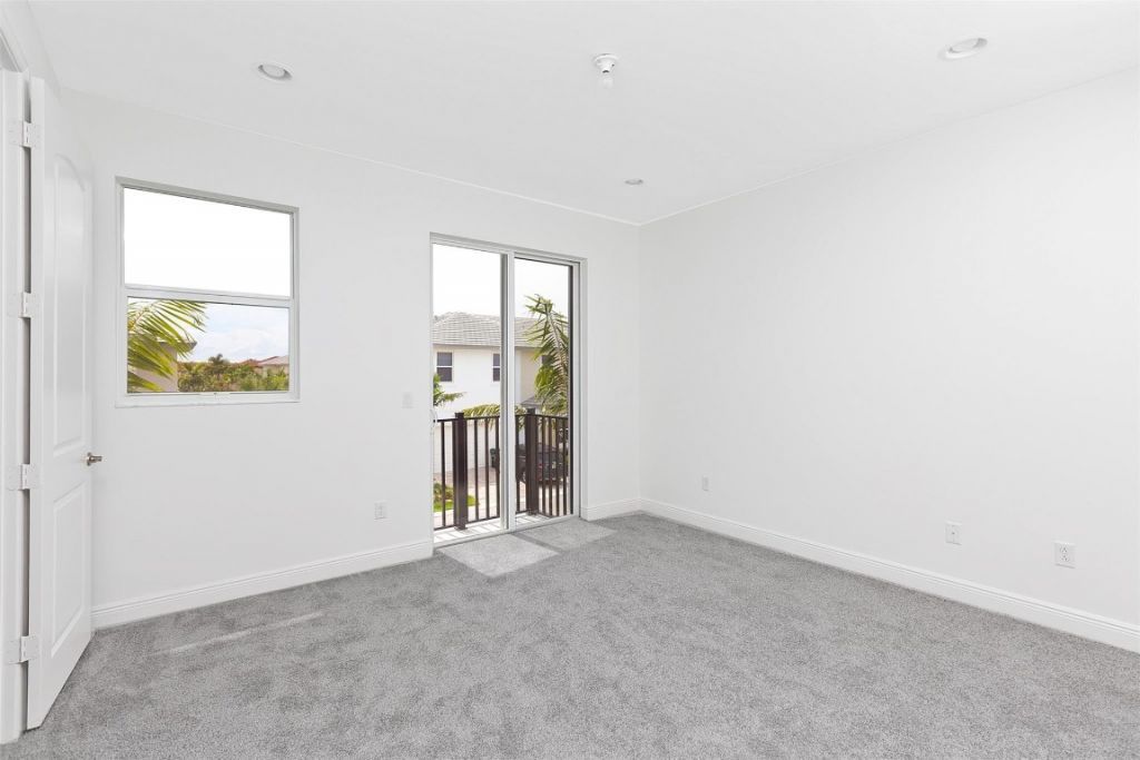 6937 Pines Circle, Unit 17, Coconut Creek, FL 33073 Photo