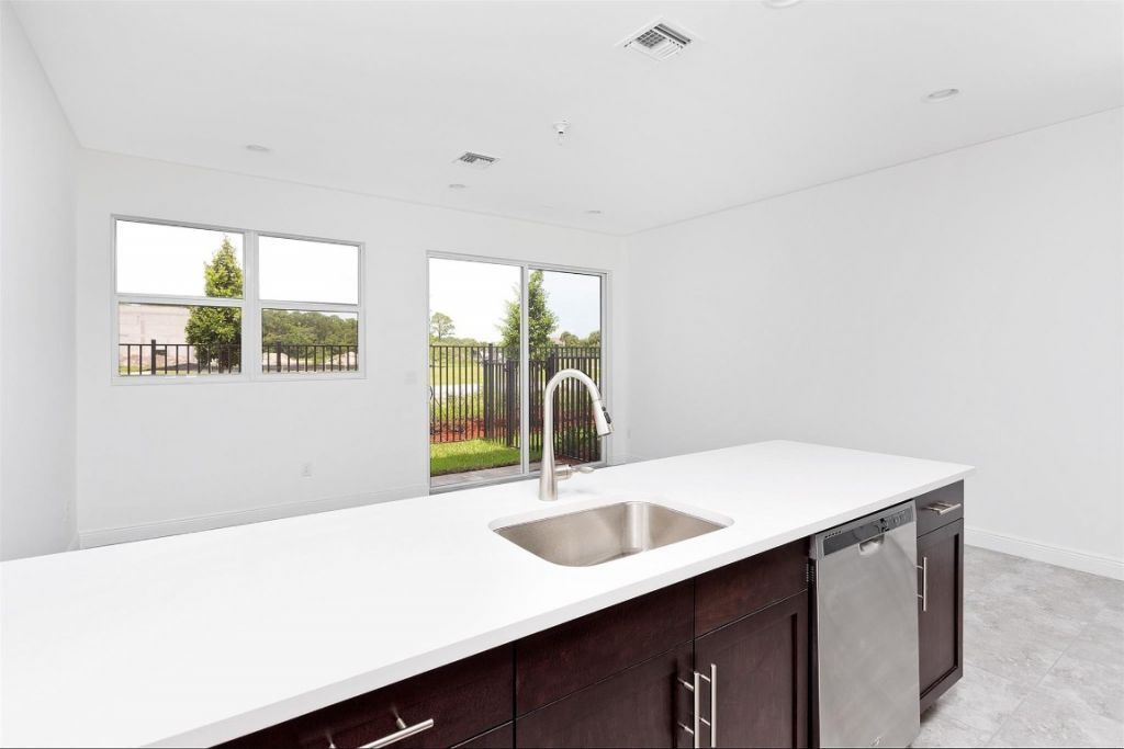 6937 Pines Circle, Unit 17, Coconut Creek, FL 33073 Photo