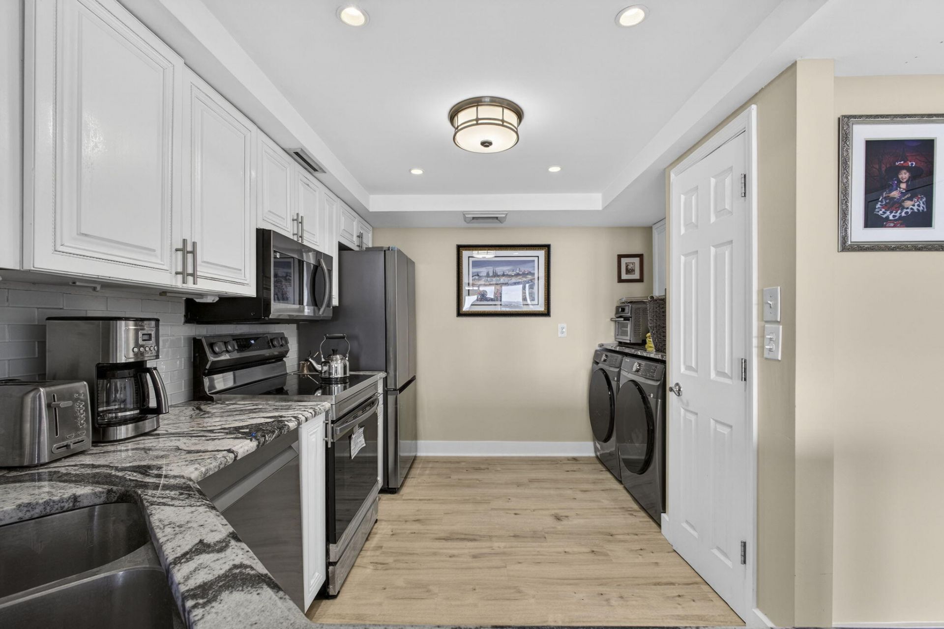 2400 Presidential Way, Unit 1606, West Palm Beach, FL 33401 Photo