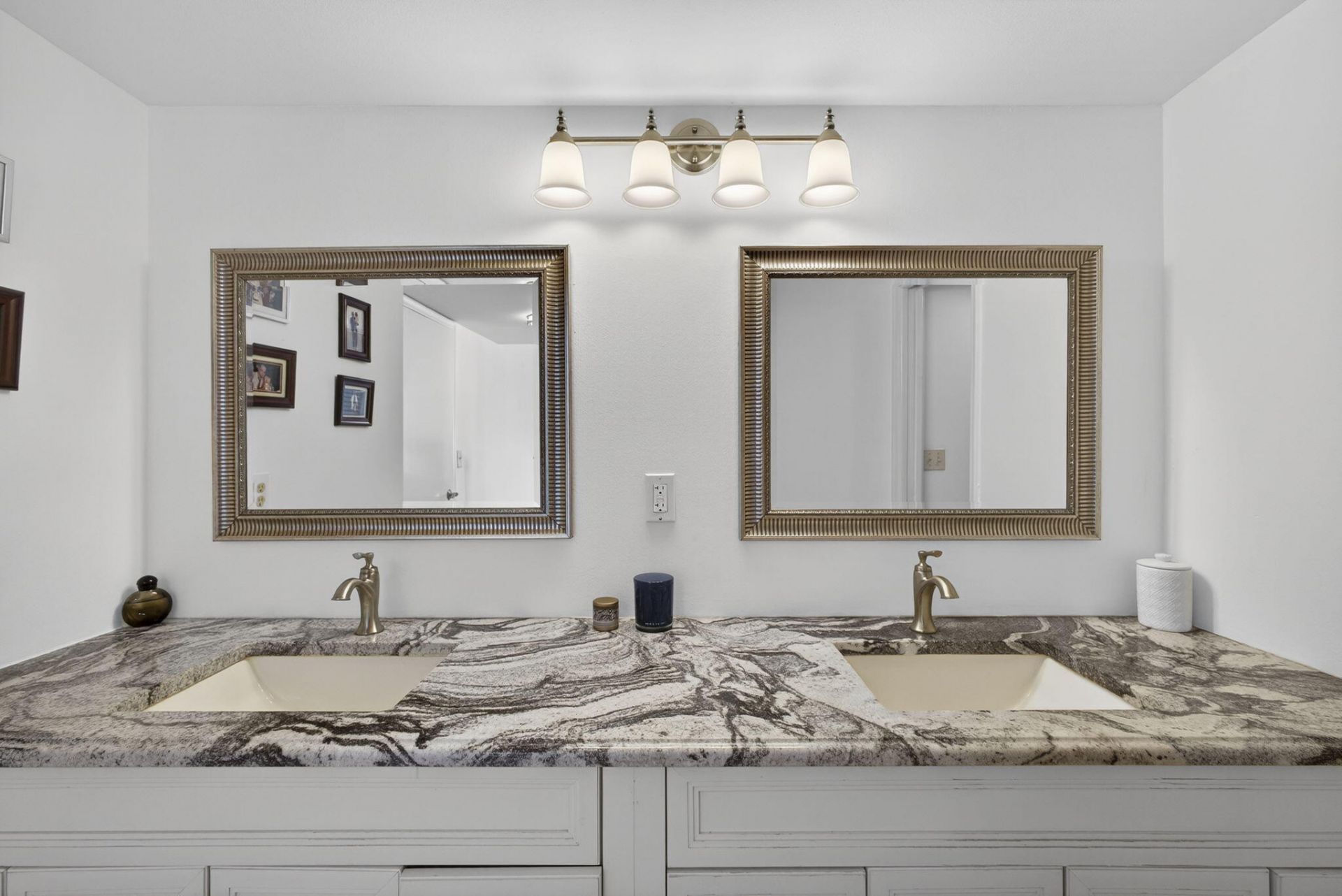 2400 Presidential Way, Unit 1606, West Palm Beach, FL 33401 Photo