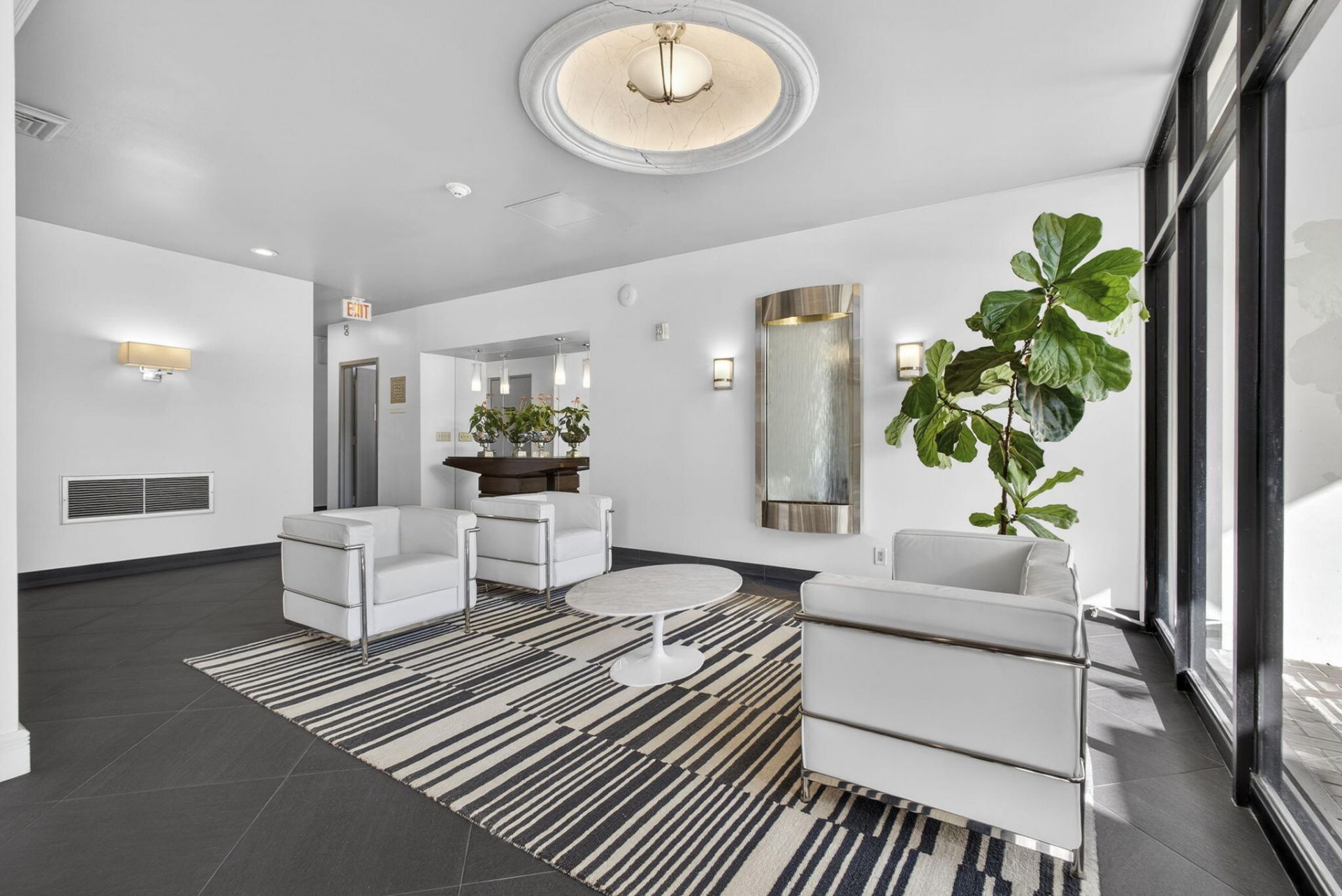 2400 Presidential Way, Unit 1606, West Palm Beach, FL 33401 Photo