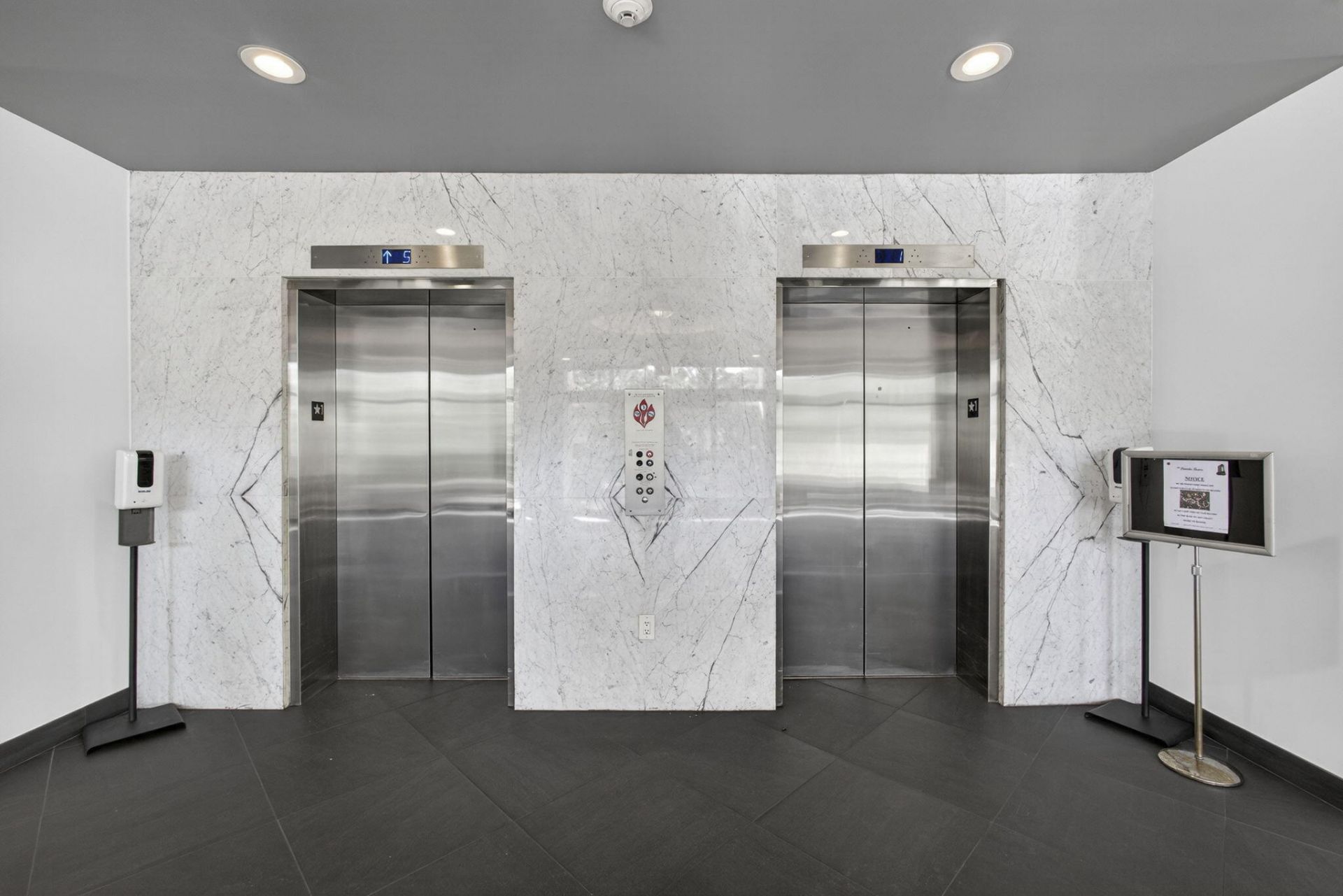 2400 Presidential Way, Unit 1606, West Palm Beach, FL 33401 Photo