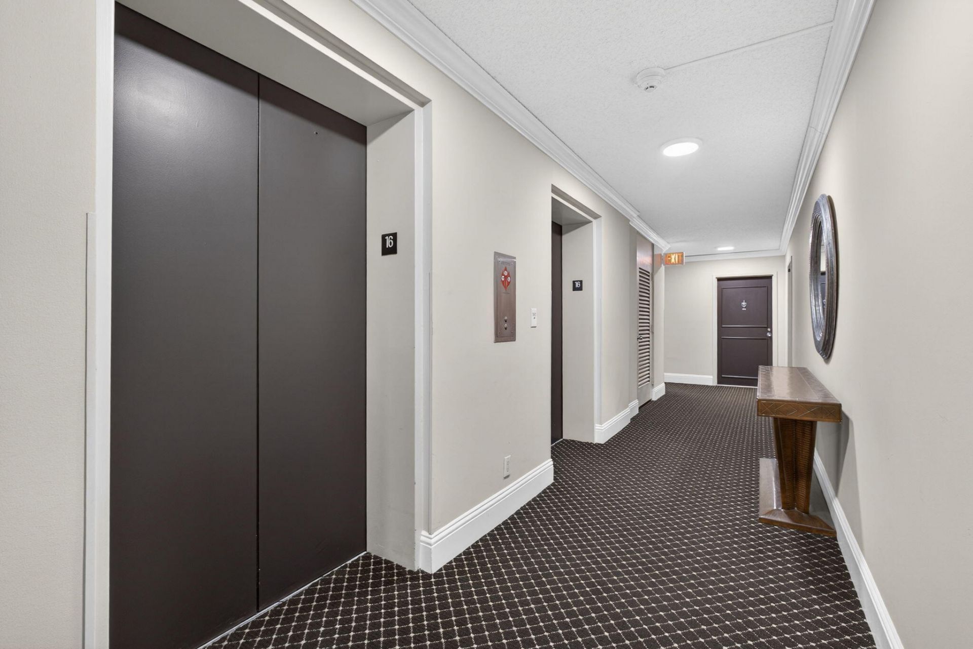 2400 Presidential Way, Unit 1606, West Palm Beach, FL 33401 Photo