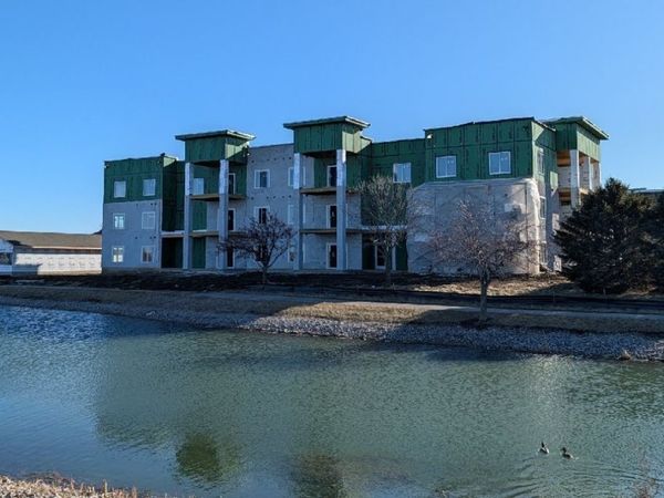 565 N Madison Avenue, Unit 204, North Liberty, IA 52317