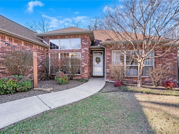 39 Brecknock Drive , Bella Vista, AR 72714