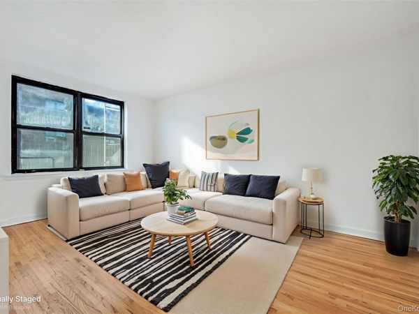 52-18 39th Avenue, Unit 3C, Woodside, NY 11377