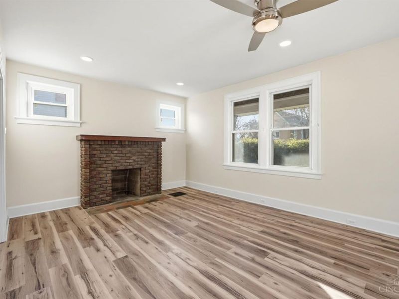 120 W Seventy Second Street, Cincinnati, OH 45216 Photo 12