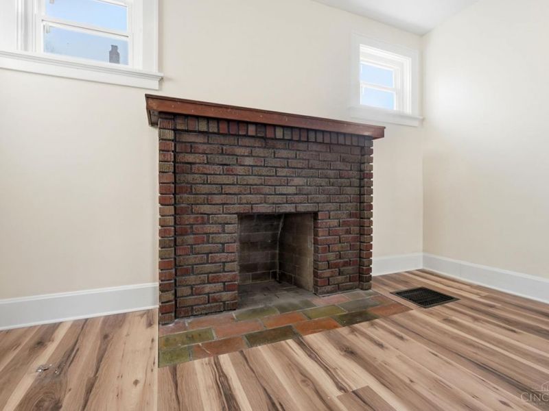 120 W Seventy Second Street, Cincinnati, OH 45216 Photo 13