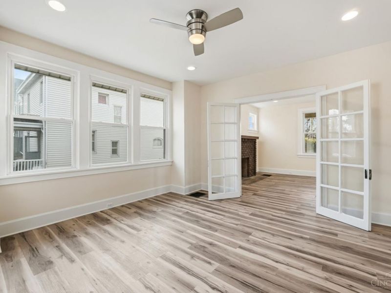 120 W Seventy Second Street, Cincinnati, OH 45216 Photo 16