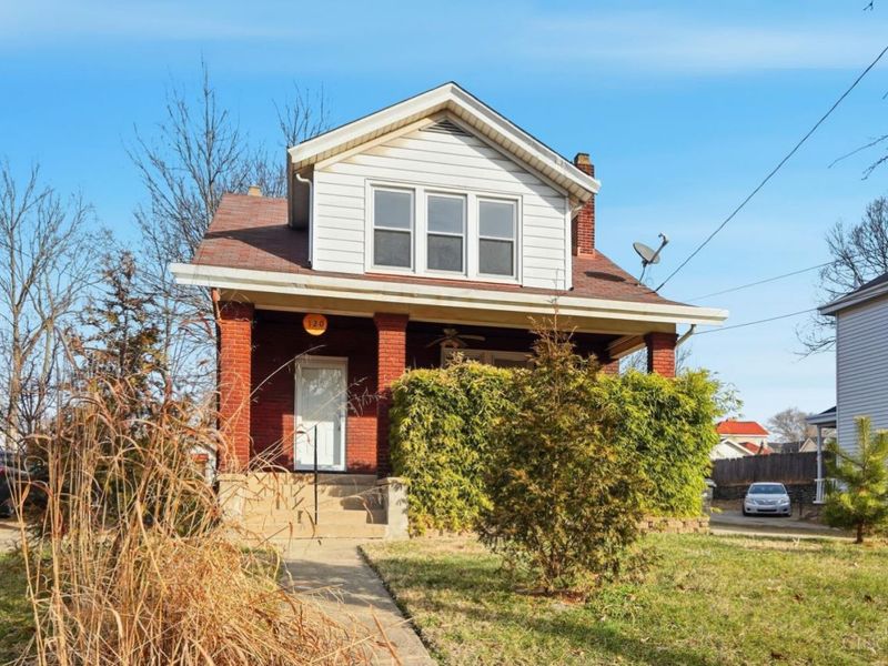 120 W Seventy Second Street, Cincinnati, OH 45216 Photo 2