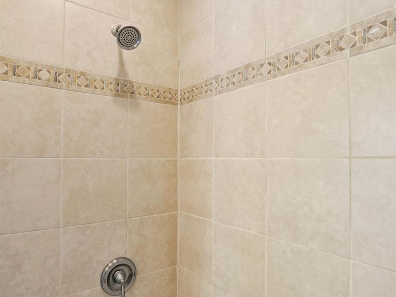 120 W Seventy Second Street, Cincinnati, OH 45216 Photo 35