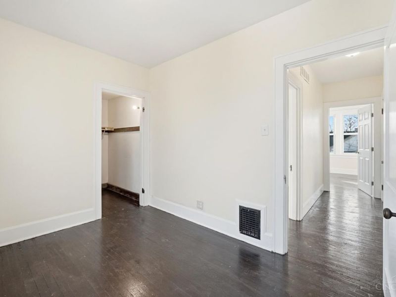 120 W Seventy Second Street, Cincinnati, OH 45216 Photo 37