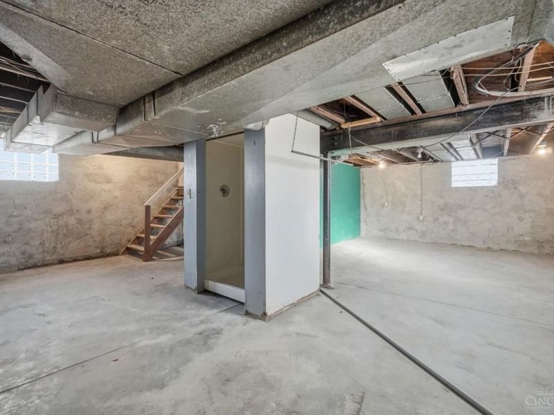 120 W Seventy Second Street, Cincinnati, OH 45216 Photo 45