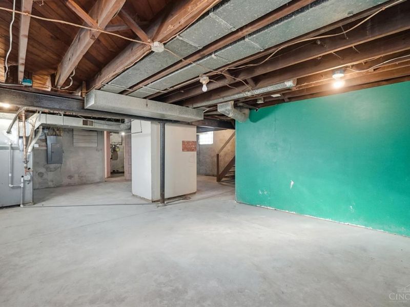 120 W Seventy Second Street, Cincinnati, OH 45216 Photo 46