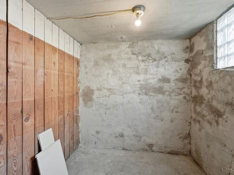 120 W Seventy Second Street, Cincinnati, OH 45216 Photo 52