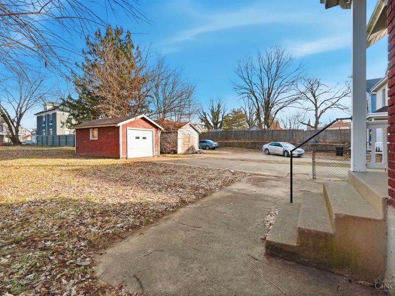 120 W Seventy Second Street, Cincinnati, OH 45216 Photo 54