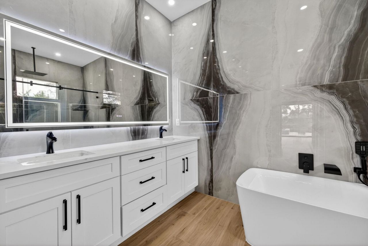 10318 St Patrick Ln, Bonita Springs, FL 34135 Photo