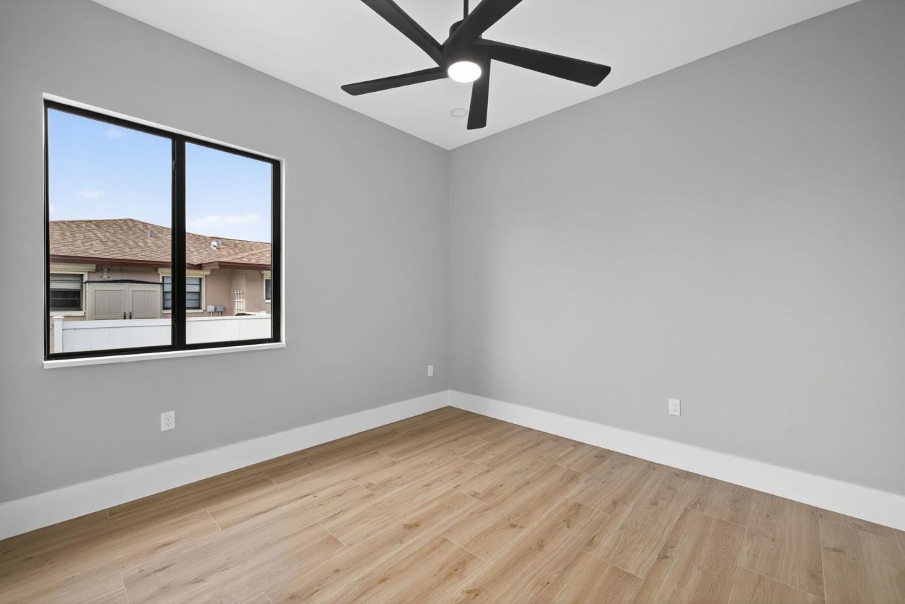 10318 St Patrick Ln, Bonita Springs, FL 34135 Photo