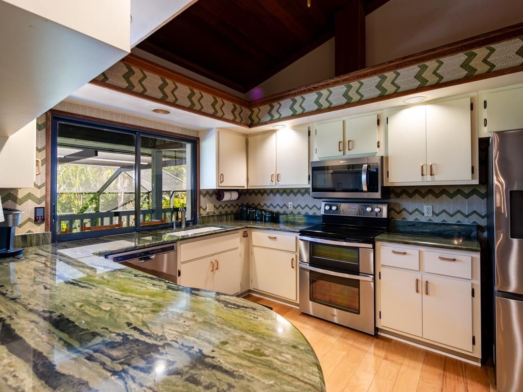 1379 Albatross Rd, Sanibel, FL 33957 Photo