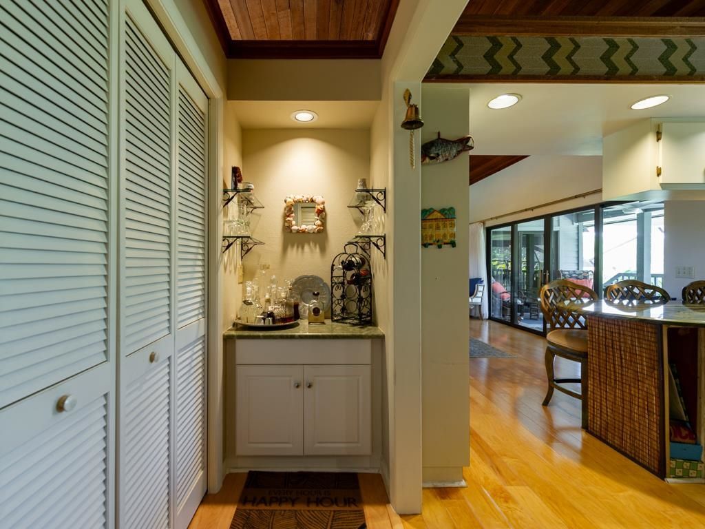 1379 Albatross Rd, Sanibel, FL 33957 Photo