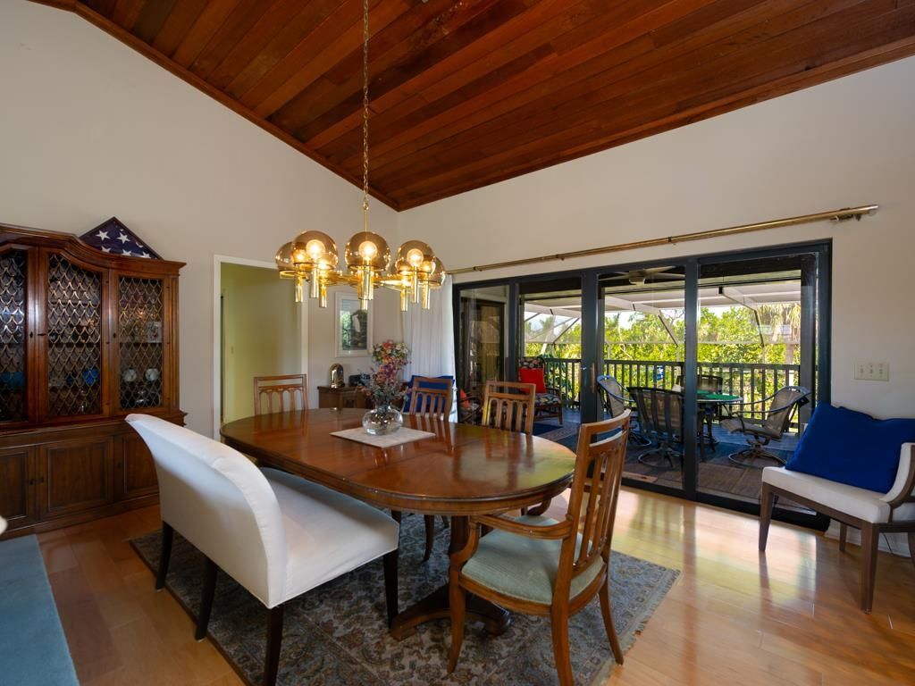 1379 Albatross Rd, Sanibel, FL 33957 Photo