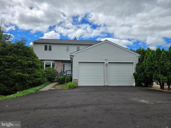 2276 S VALLEY FORGE ROAD, LANSDALE, PA 19446