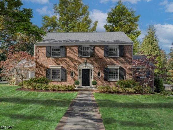 154 Woodland Ave, Summit, NJ 07901