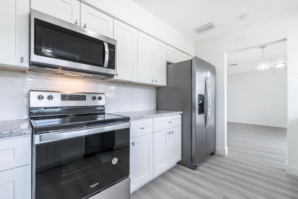 1040 Long Island Avenue, Fort Lauderdale, FL 33312 Photo