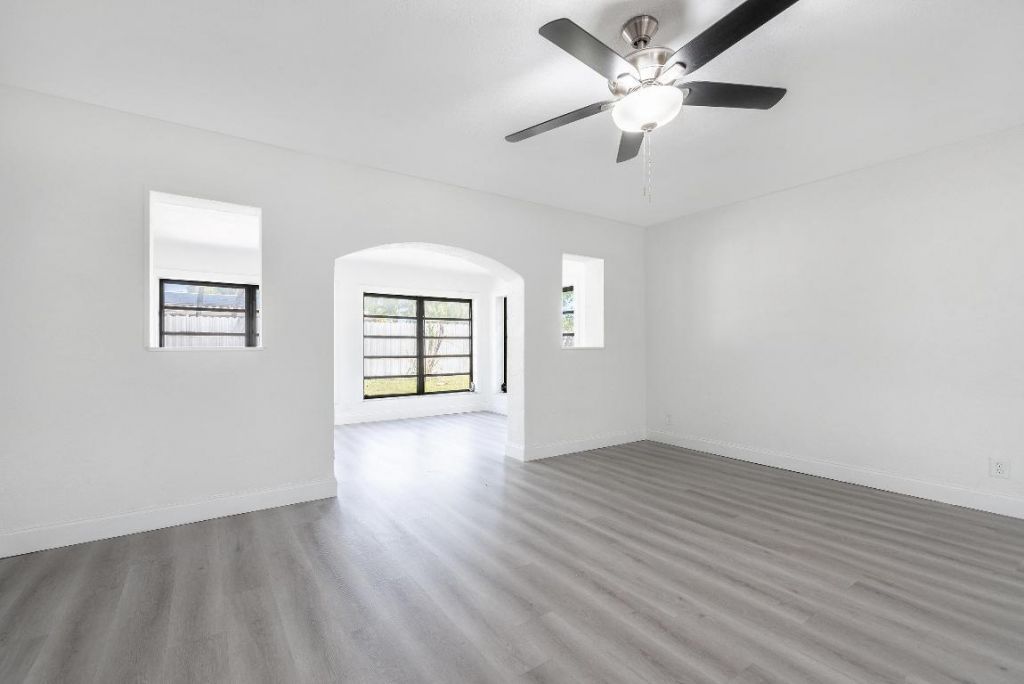 1040 Long Island Avenue, Fort Lauderdale, FL 33312 Photo