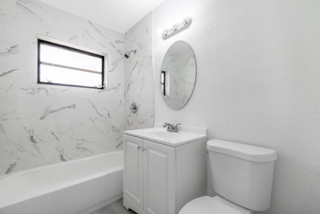 1040 Long Island Avenue, Fort Lauderdale, FL 33312 Photo