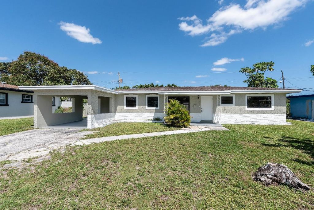 1040 Long Island Avenue, Fort Lauderdale, FL 33312 Photo