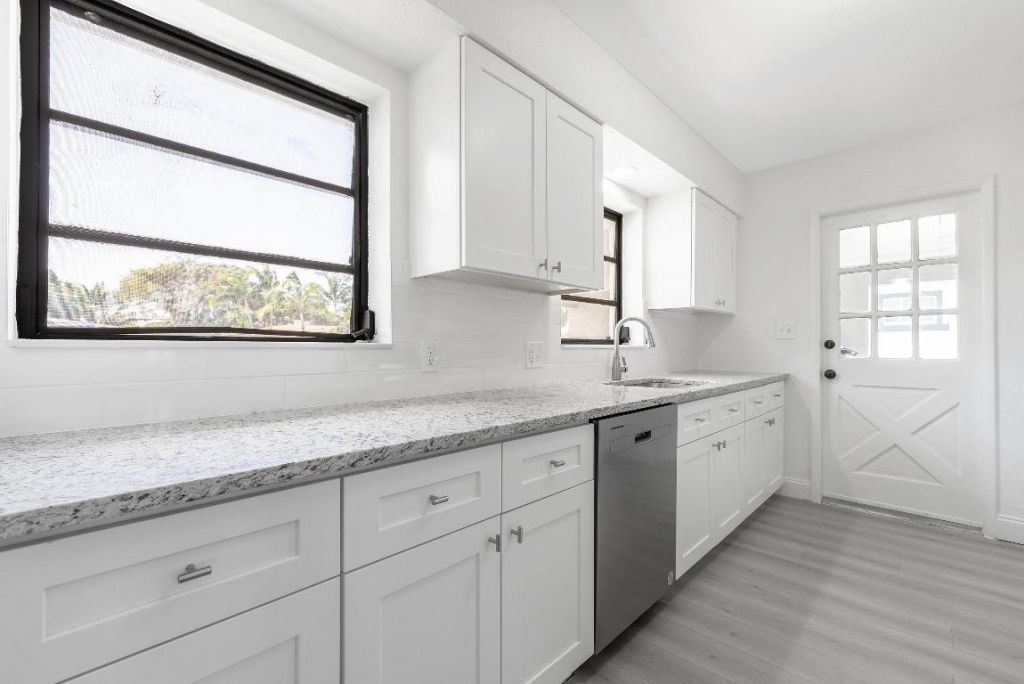 1040 Long Island Avenue, Fort Lauderdale, FL 33312 Photo