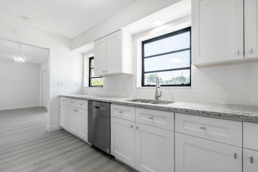 1040 Long Island Avenue, Fort Lauderdale, FL 33312 Photo