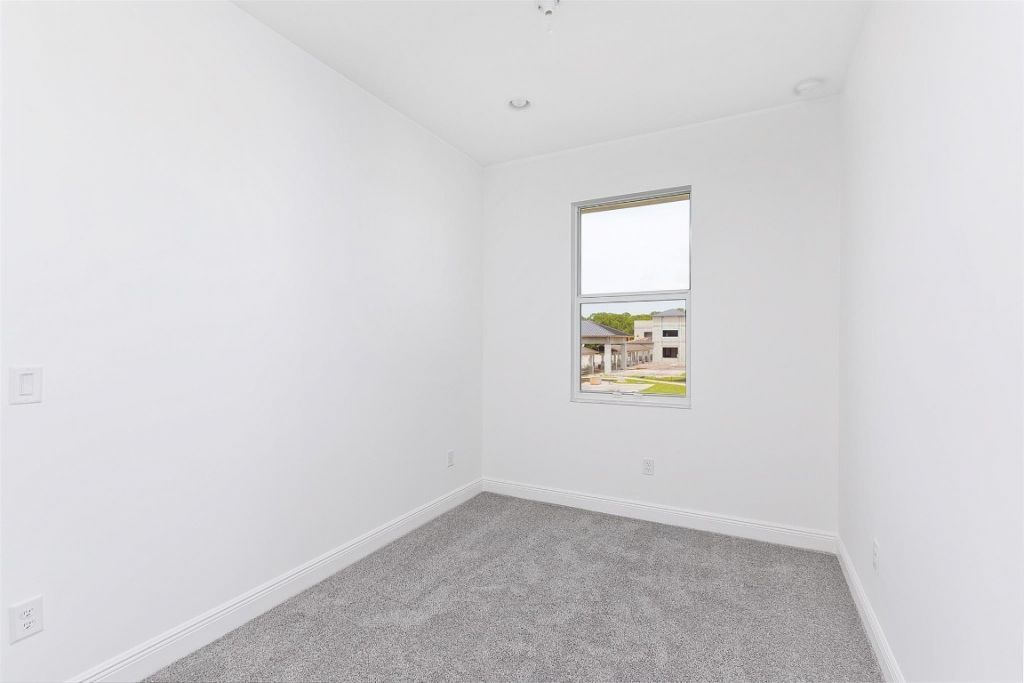 6937 Pines Circle, Unit 17, Coconut Creek, FL 33073 Photo