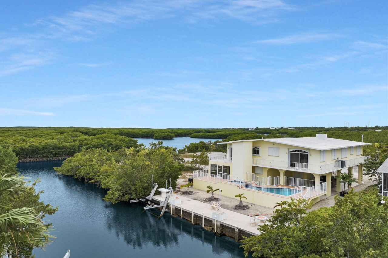 85 Ocean Shores Drive, Key Largo, FL 33037 Photo