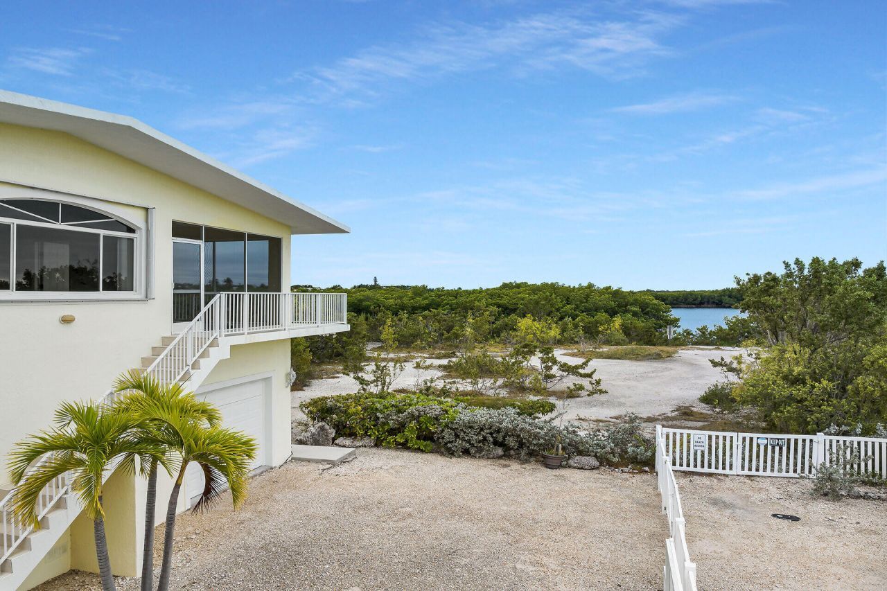 85 Ocean Shores Drive, Key Largo, FL 33037 Photo