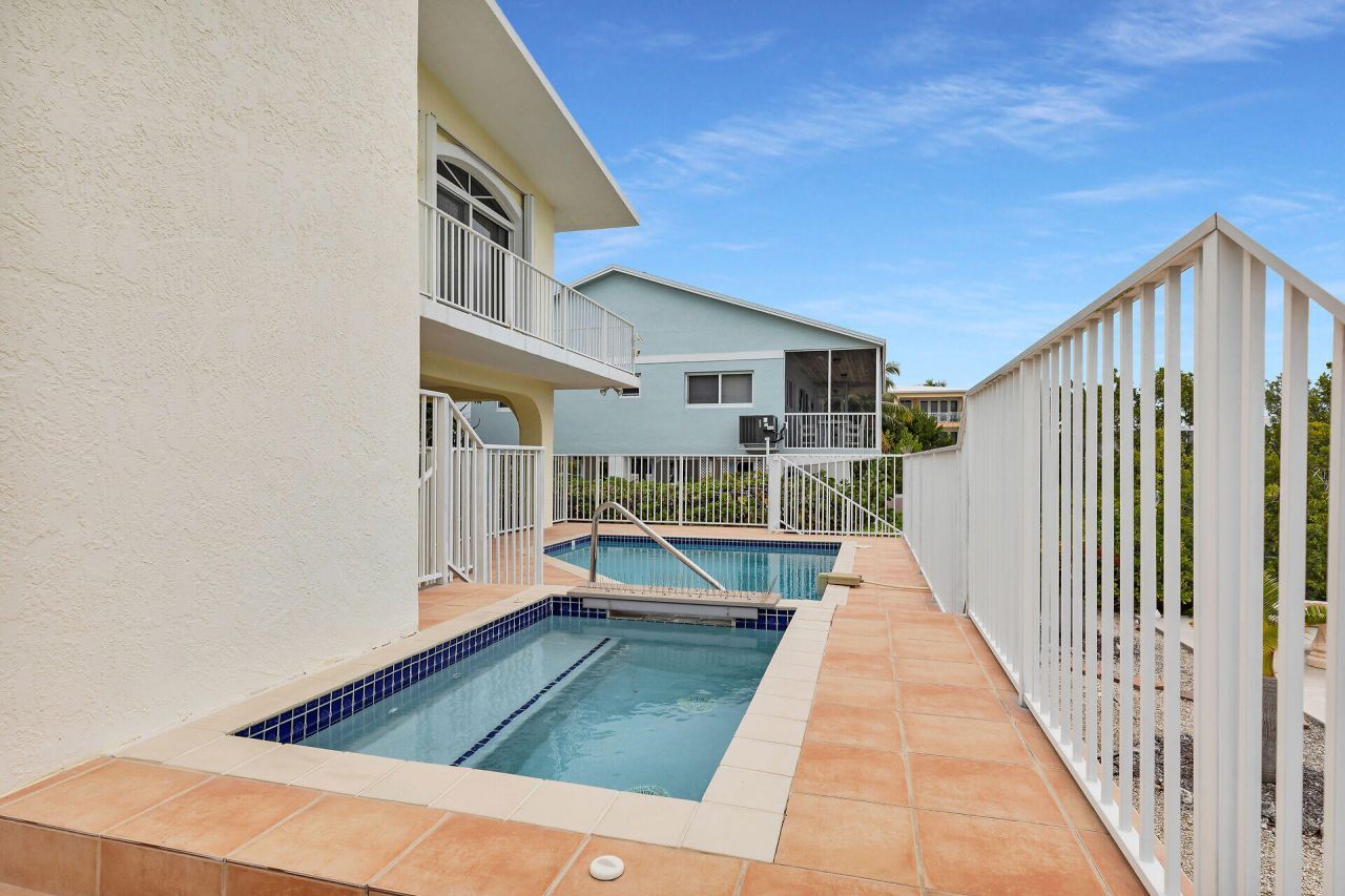 85 Ocean Shores Drive, Key Largo, FL 33037 Photo