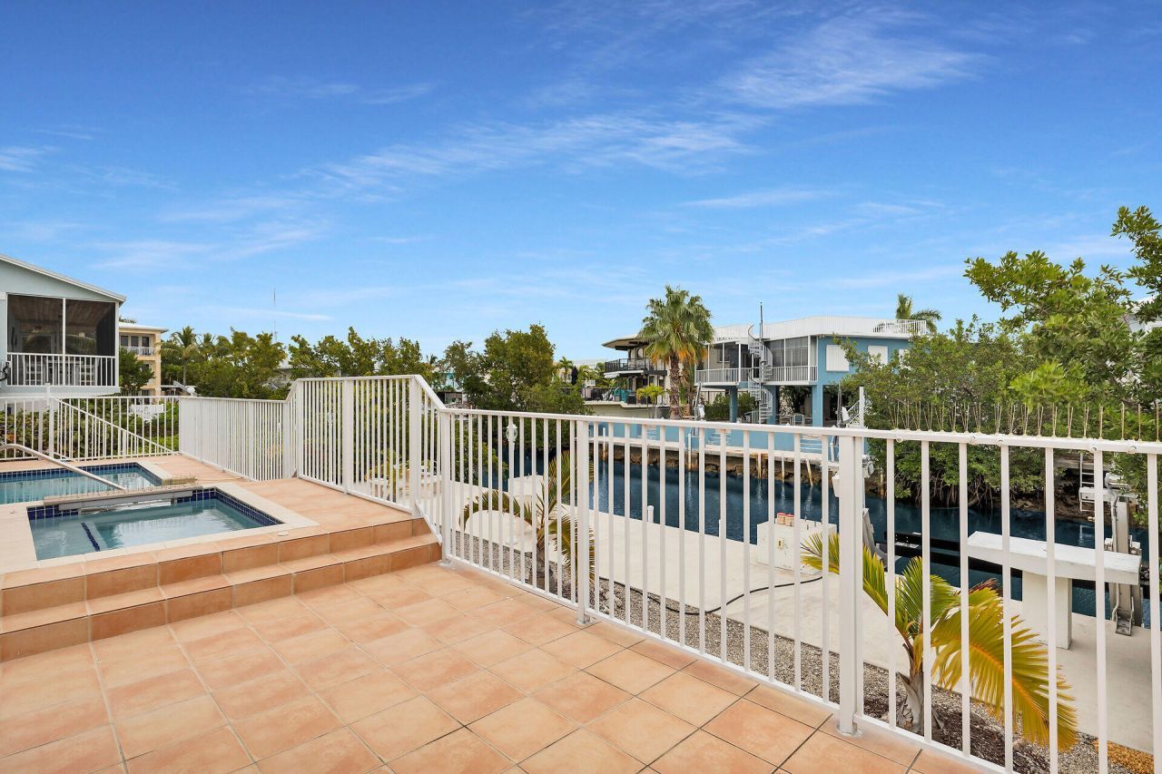 85 Ocean Shores Drive, Key Largo, FL 33037 Photo