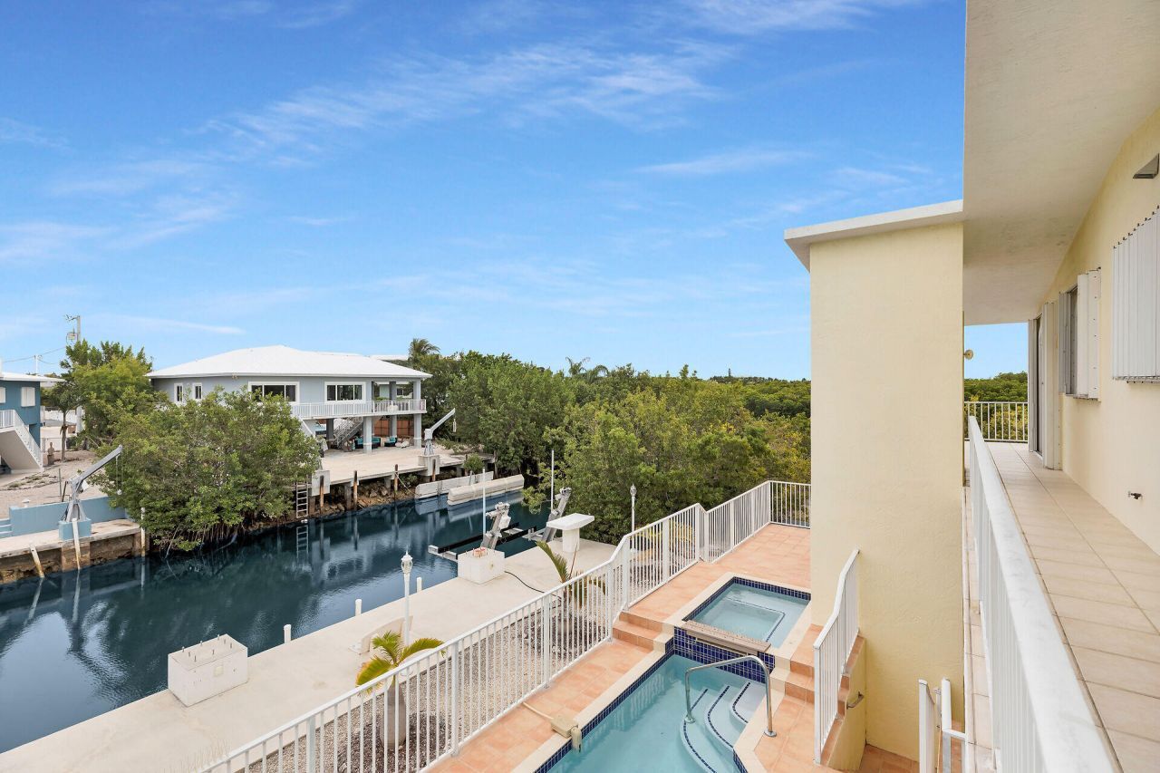 85 Ocean Shores Drive, Key Largo, FL 33037 Photo