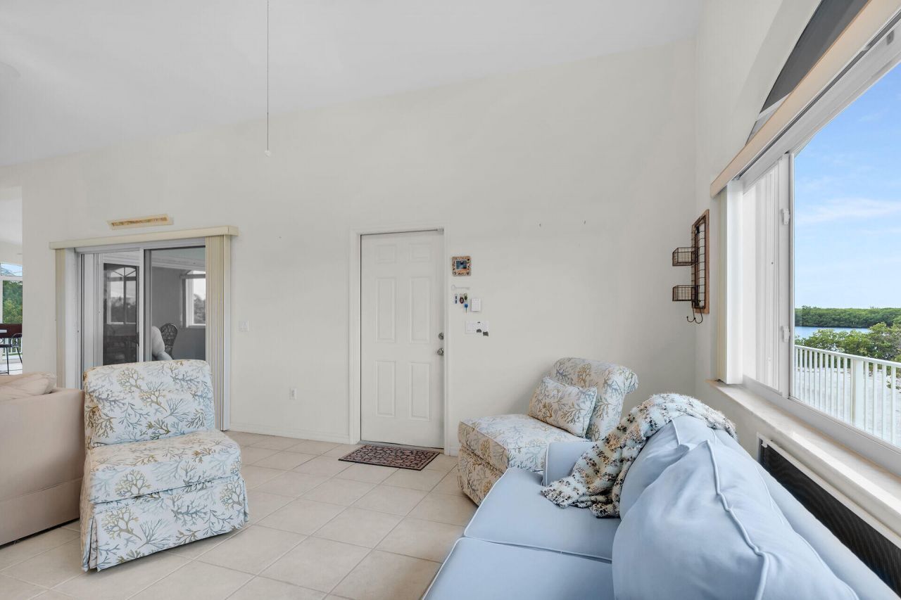 85 Ocean Shores Drive, Key Largo, FL 33037 Photo